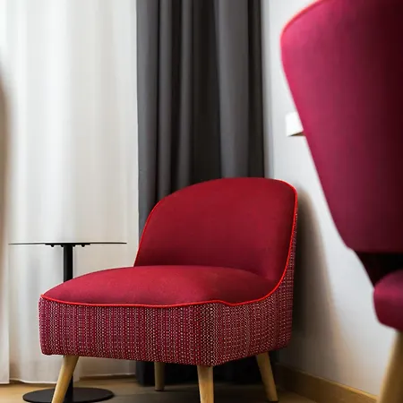 호텔 Intercityhotel 4*
