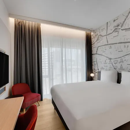 Intercityhotel 4*
