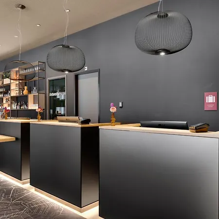 Hotel Intercityhotel 4*