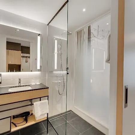 Hotel Intercityhotel 4*