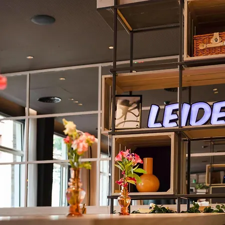 Intercityhotel ホテル 4*