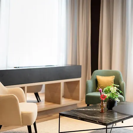 Intercityhotel ホテル ライデン